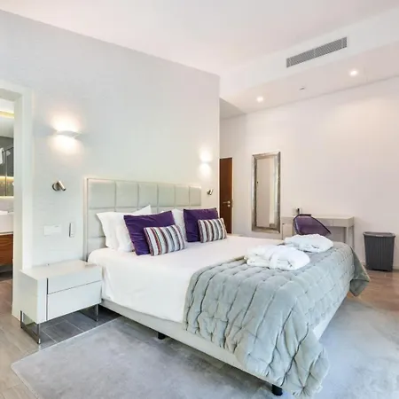 Amazing Villa In A Great Location With Facilities Almancil